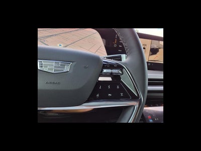 2026 Cadillac VISTIQ Sport