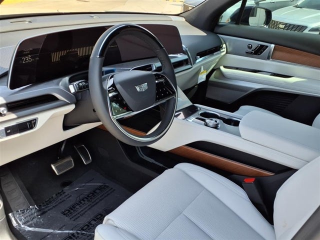 2026 Cadillac VISTIQ Sport