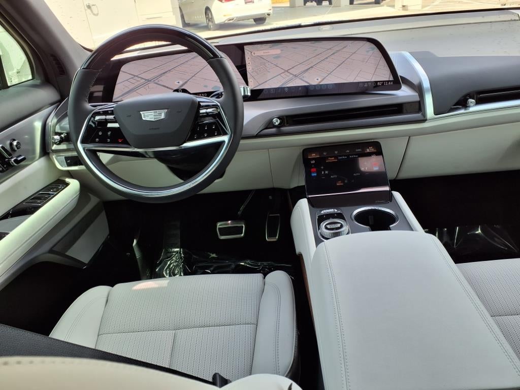 2026 Cadillac VISTIQ Sport