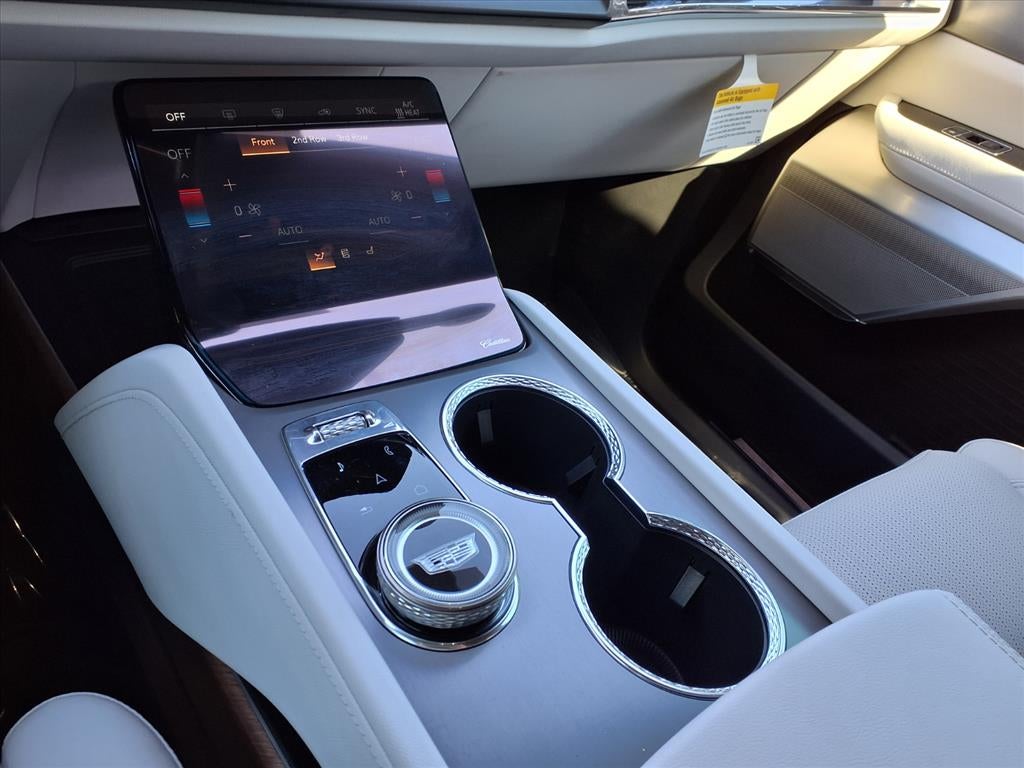 2026 Cadillac VISTIQ Sport