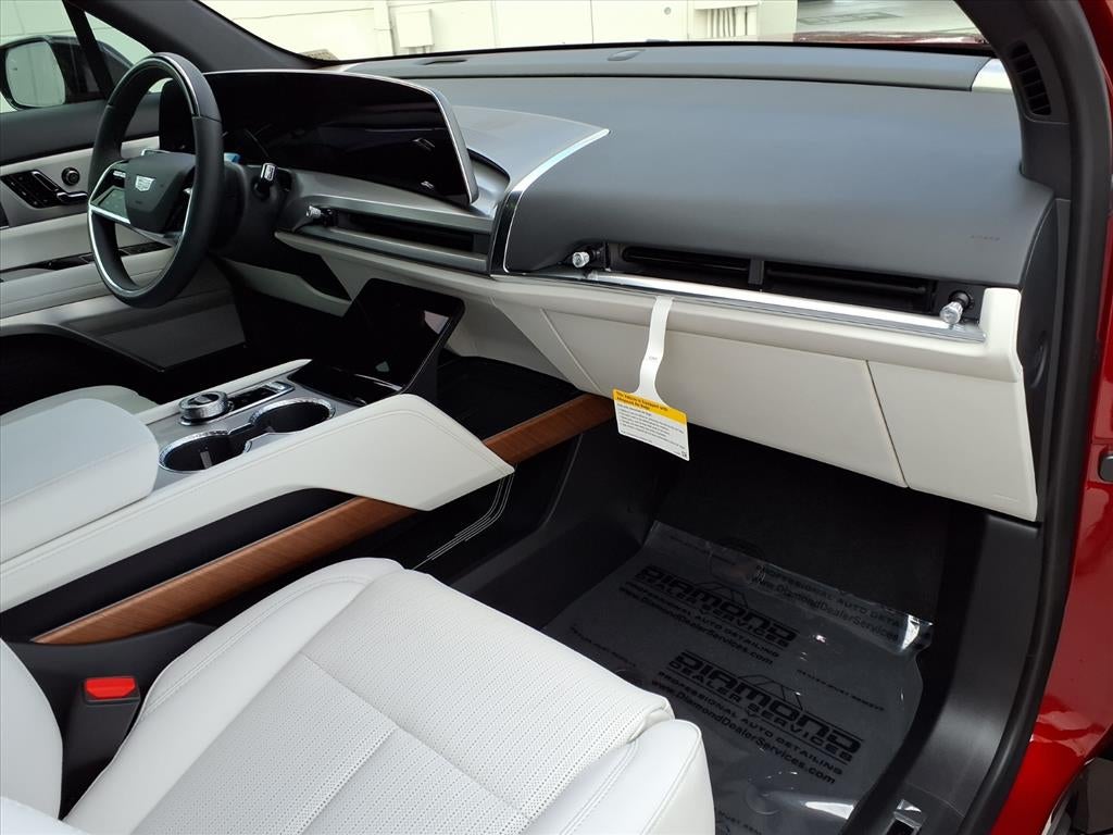 2026 Cadillac VISTIQ Sport