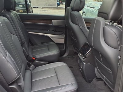 2027 Cadillac VISTIQ Sport