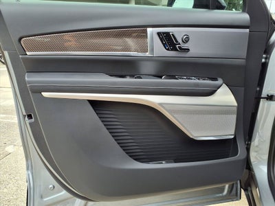 2027 Cadillac VISTIQ Sport