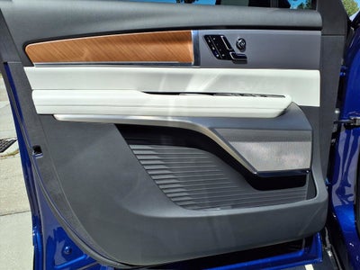 2027 Cadillac VISTIQ Sport