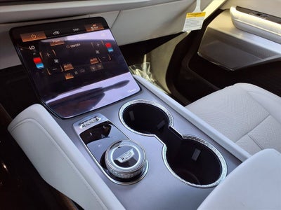 2027 Cadillac VISTIQ Sport