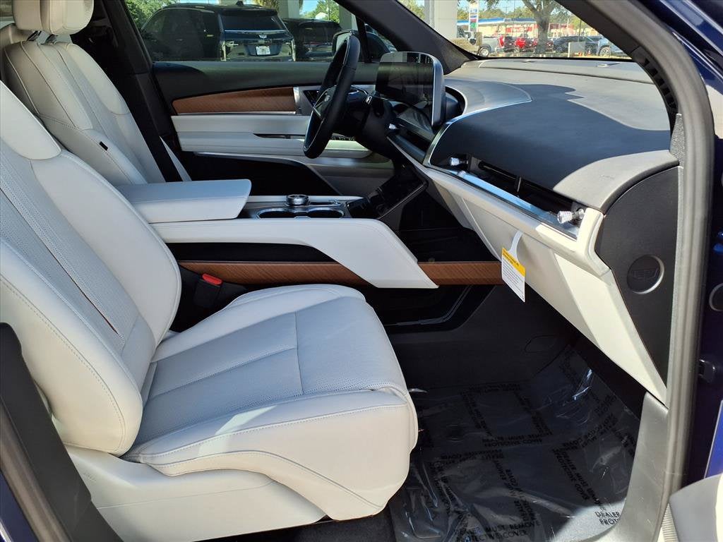 2027 Cadillac VISTIQ Sport