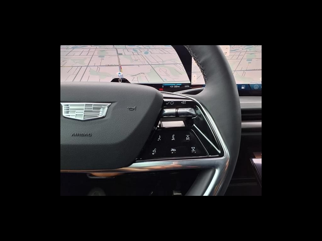 2027 Cadillac VISTIQ Sport