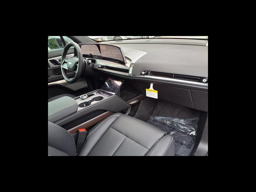 2027 Cadillac VISTIQ Sport