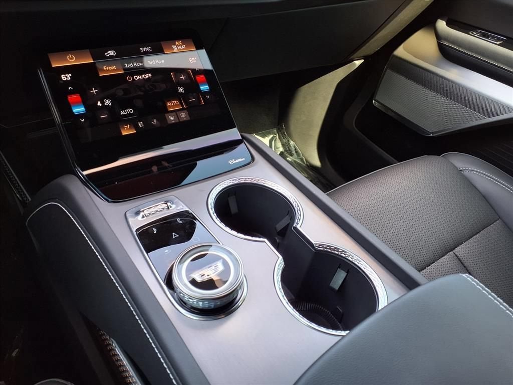 2027 Cadillac VISTIQ Sport