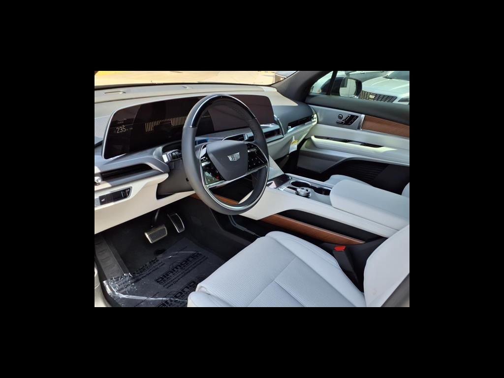 2026 Cadillac VISTIQ Sport