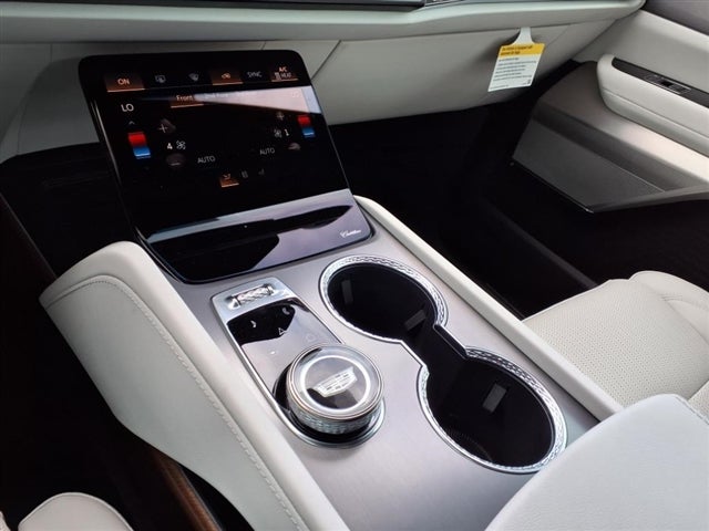 2026 Cadillac VISTIQ Sport