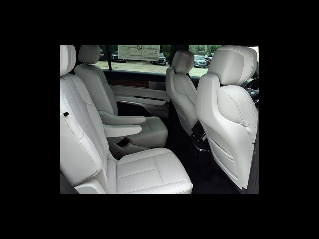 2027 Cadillac VISTIQ Sport