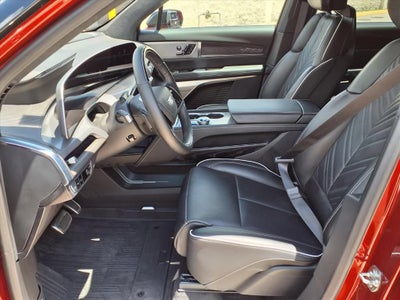 2026 Cadillac VISTIQ Platinum