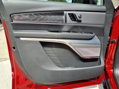 2026 Cadillac VISTIQ Platinum