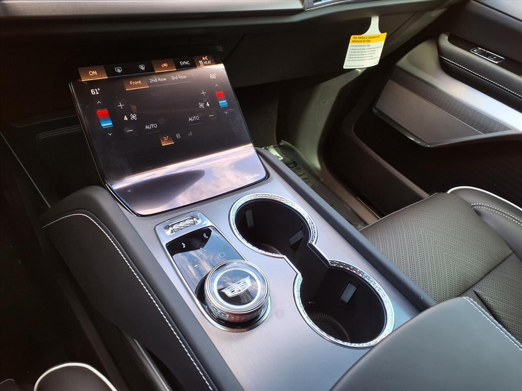 2026 Cadillac VISTIQ Platinum