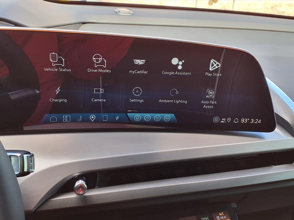 2026 Cadillac VISTIQ Platinum