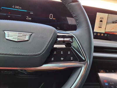 2026 Cadillac VISTIQ Platinum