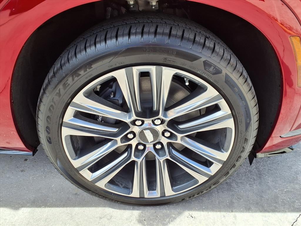 2026 Cadillac VISTIQ Platinum