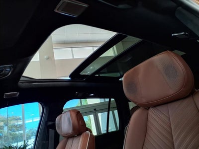 2027 Cadillac VISTIQ Platinum
