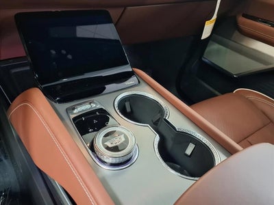 2027 Cadillac VISTIQ Platinum