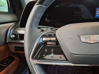 2027 Cadillac VISTIQ Platinum