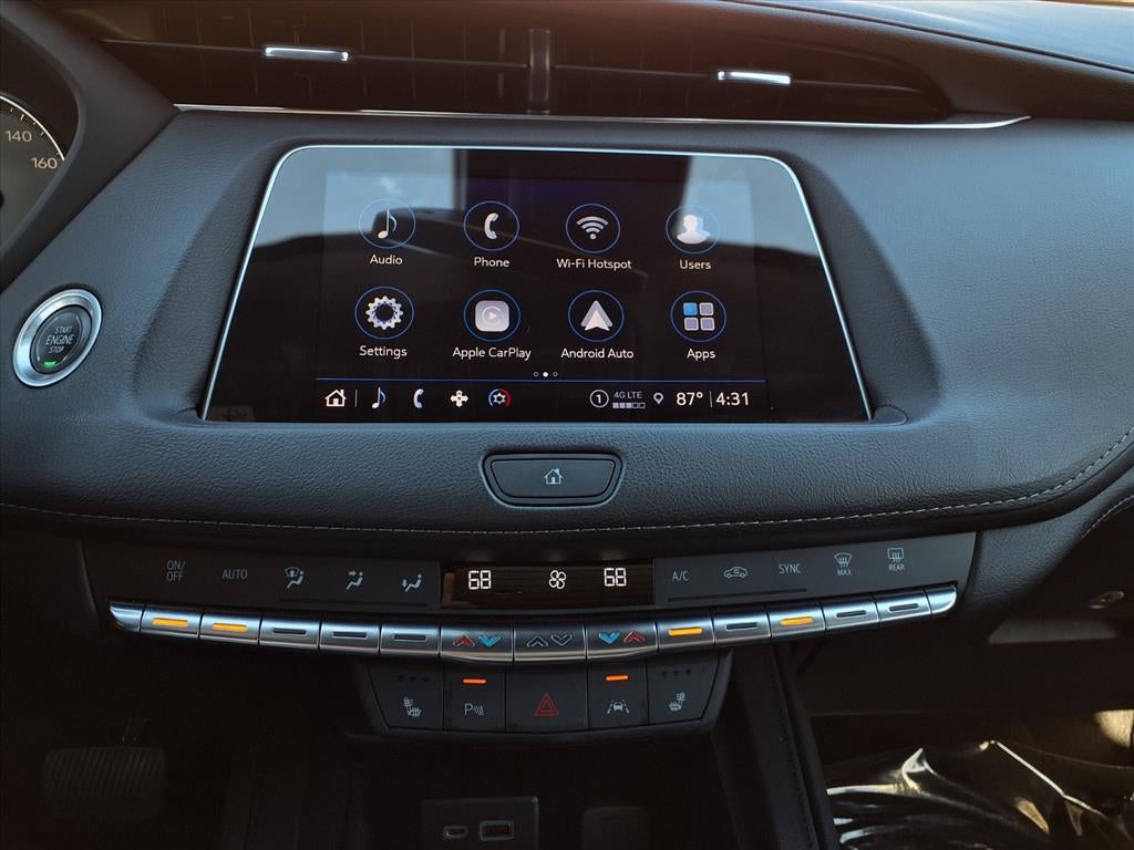 2023 Cadillac XT4 Premium Luxury
