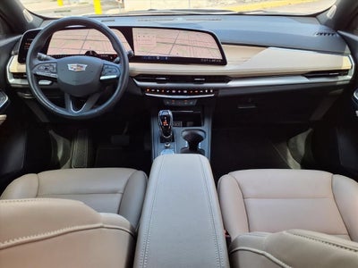 2025 Cadillac XT4 Premium Luxury