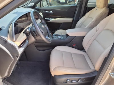 2025 Cadillac XT4 Premium Luxury