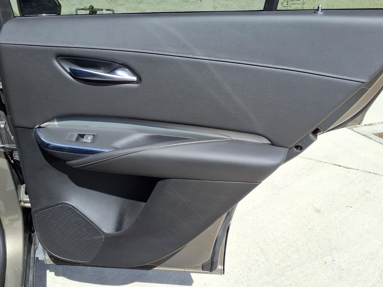 2020 Cadillac XT4 Premium Luxury