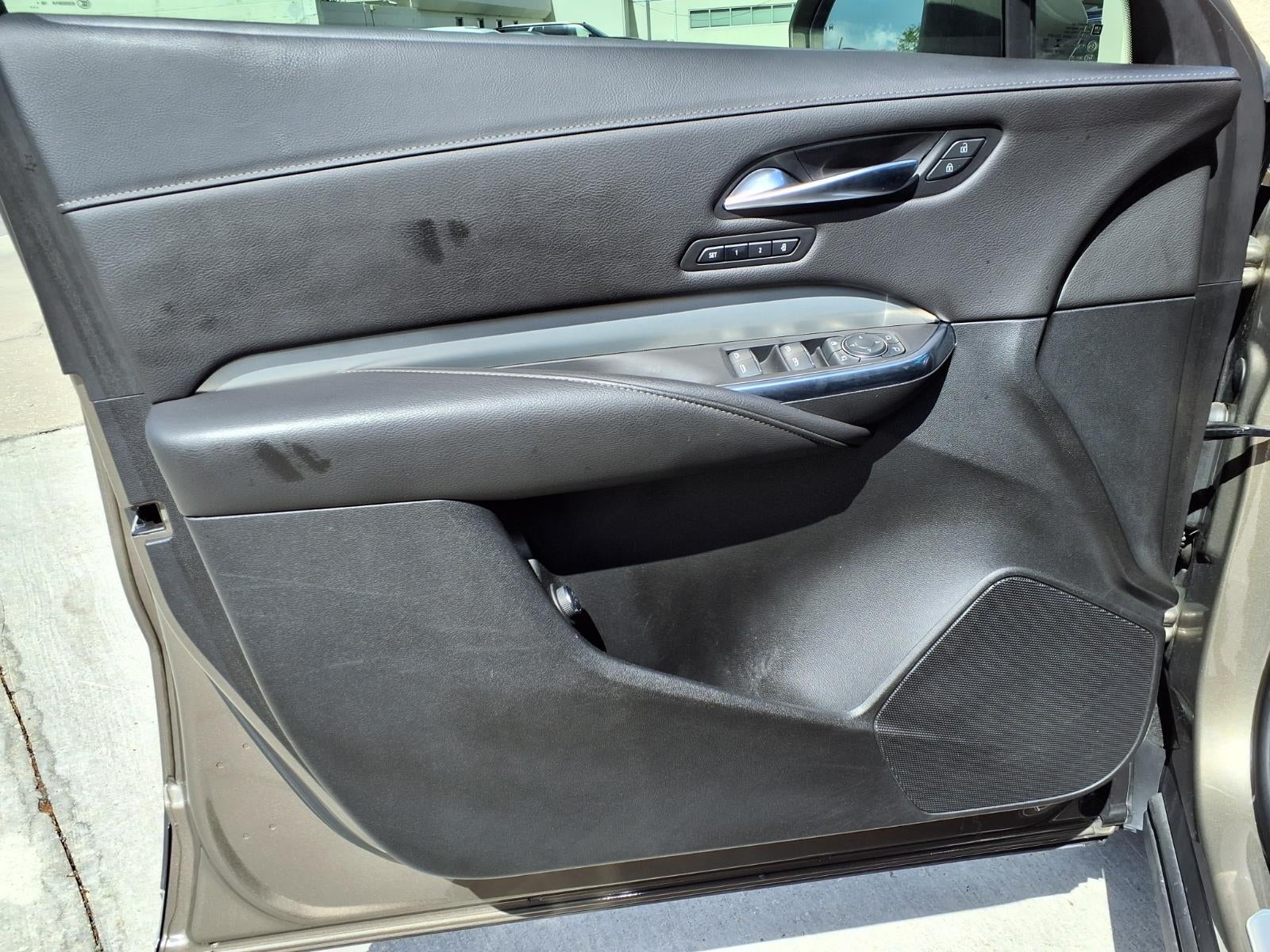 2020 Cadillac XT4 Premium Luxury