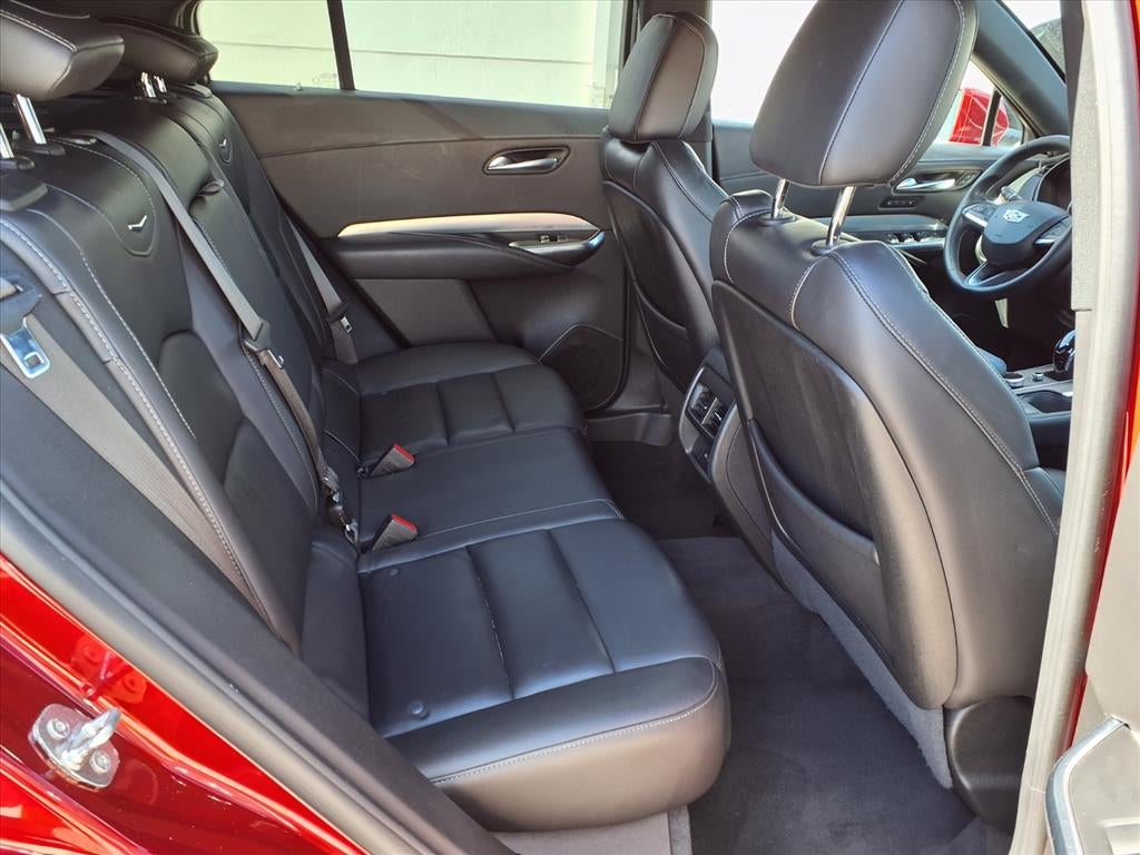 2021 Cadillac XT4 Premium Luxury