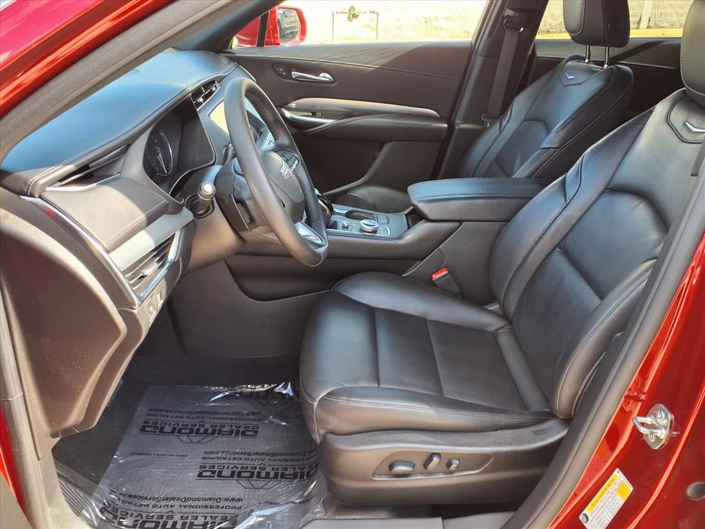 2021 Cadillac XT4 Premium Luxury