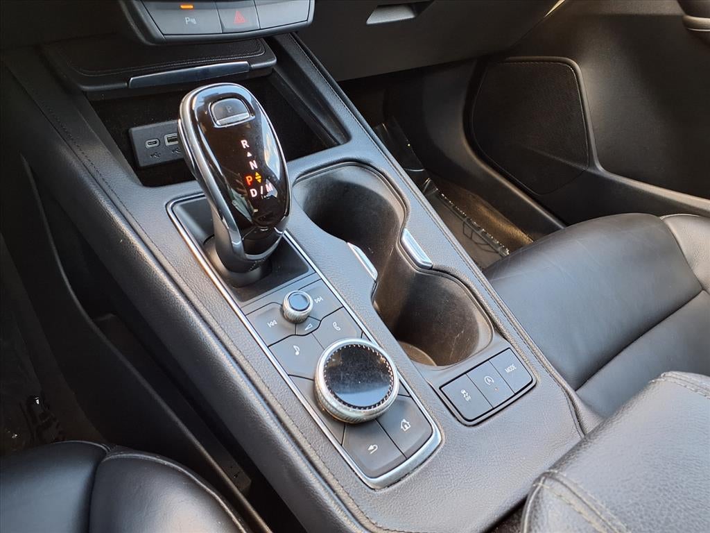 2021 Cadillac XT4 Premium Luxury