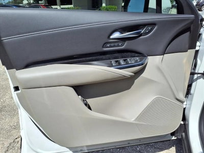2023 Cadillac XT4 Premium Luxury