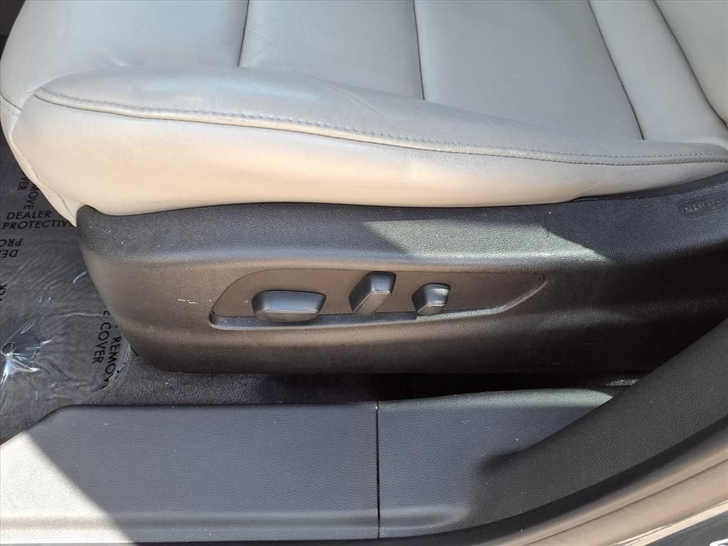 2019 Cadillac XT4 FWD Premium Luxury