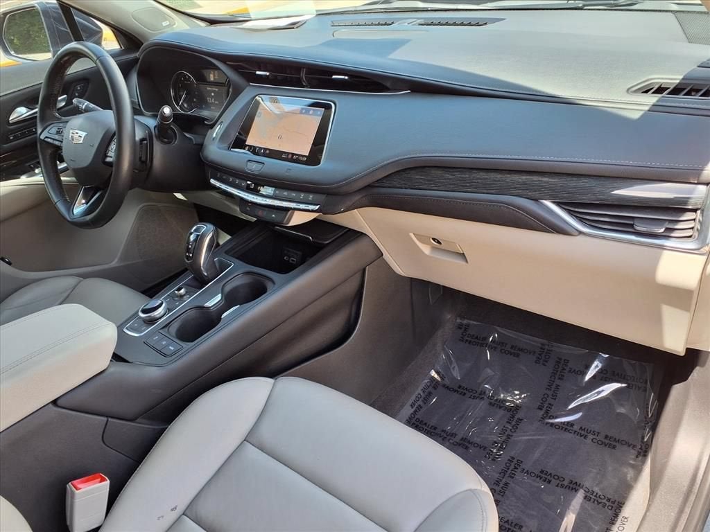 2019 Cadillac XT4 FWD Premium Luxury