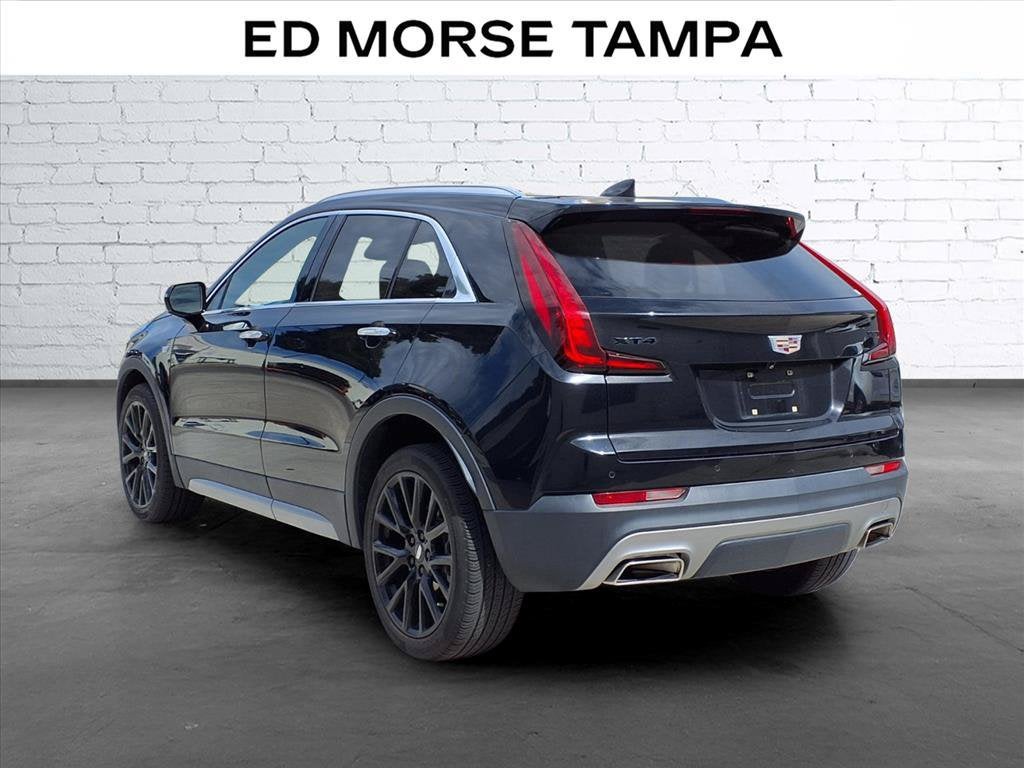 2023 Cadillac XT4 FWD Premium Luxury