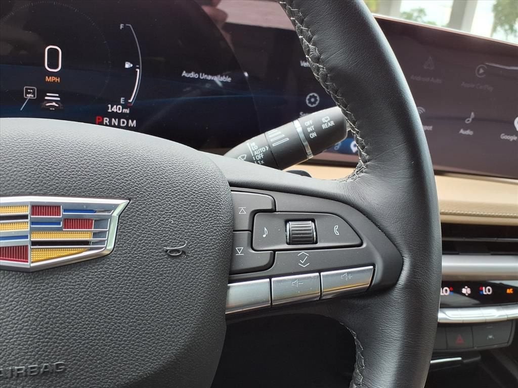 2025 Cadillac XT4 Premium Luxury