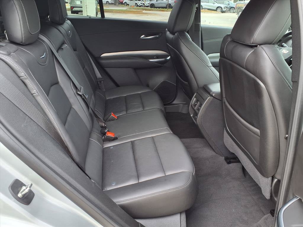 2021 Cadillac XT4 FWD Premium Luxury