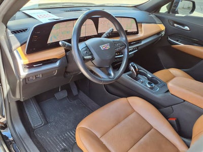 2024 Cadillac XT4 Premium Luxury