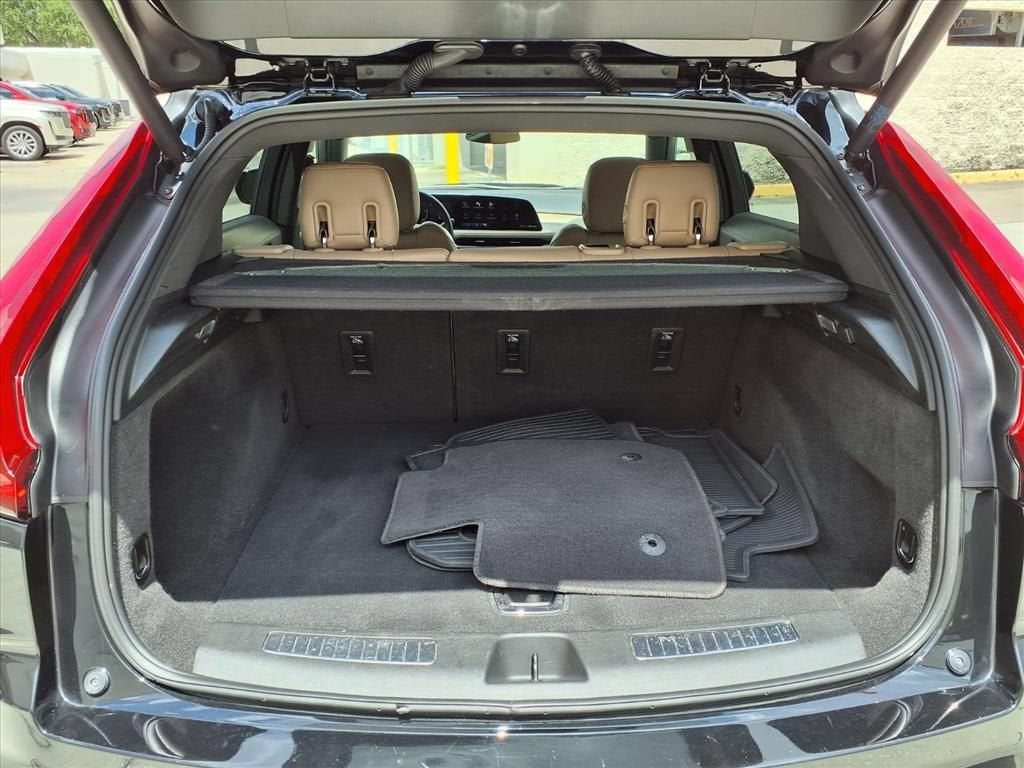 2024 Cadillac XT4 Premium Luxury - Photo 16