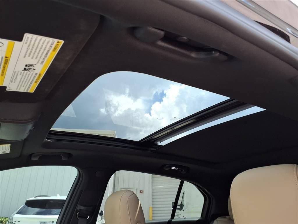 2024 Cadillac XT4 Premium Luxury - Photo 21