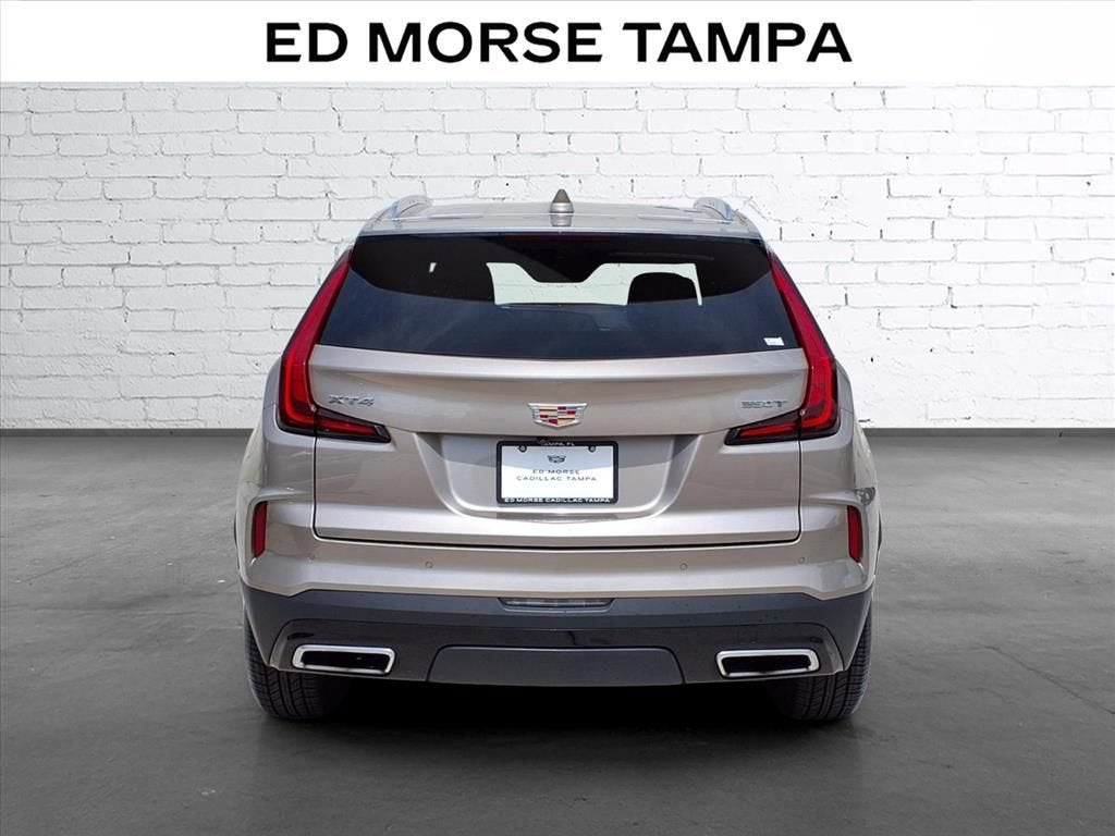2025 Cadillac XT4 Premium Luxury