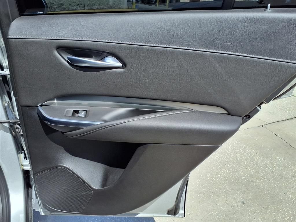 2021 Cadillac XT4 FWD Premium Luxury