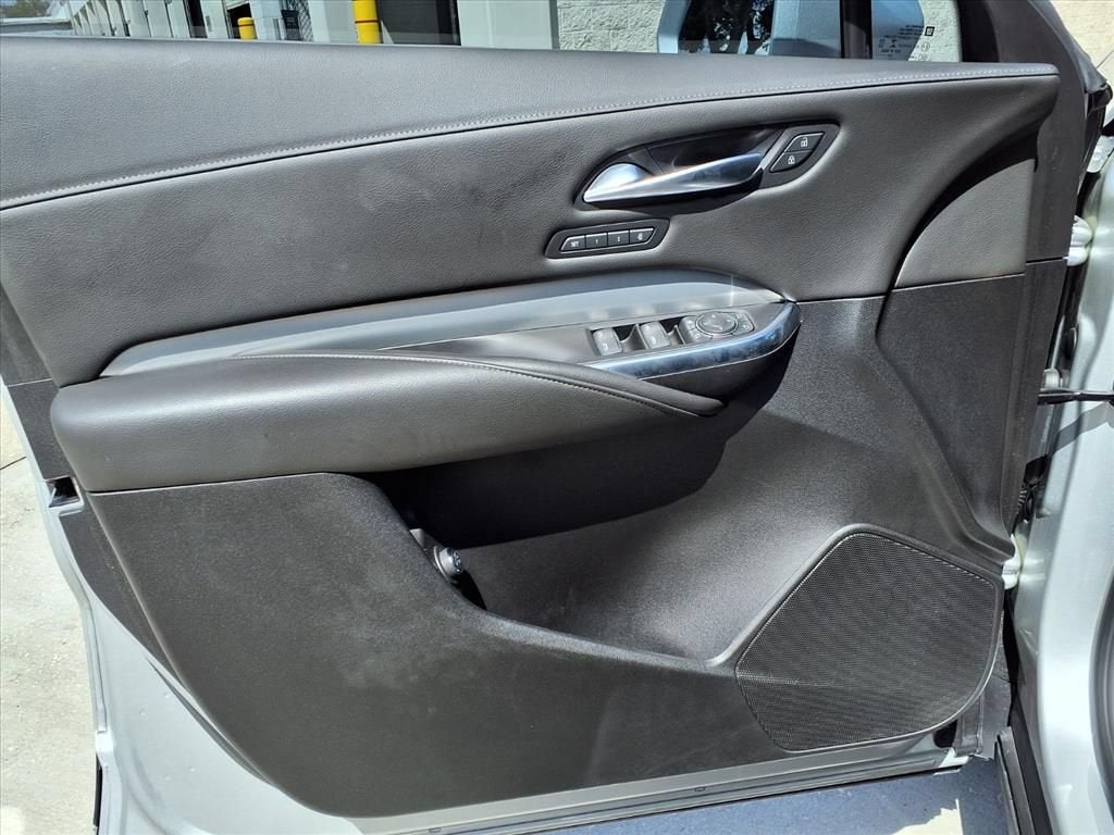 2021 Cadillac XT4 FWD Premium Luxury