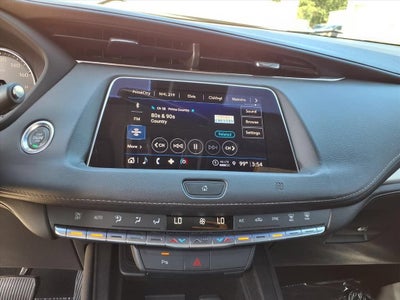 2021 Cadillac XT4 FWD Premium Luxury