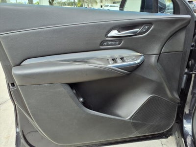 2023 Cadillac XT4 Premium Luxury