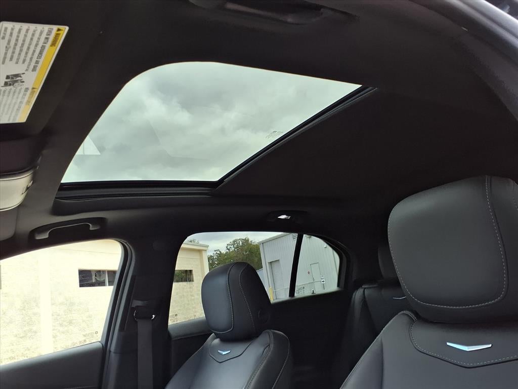 2023 Cadillac XT4 Premium Luxury