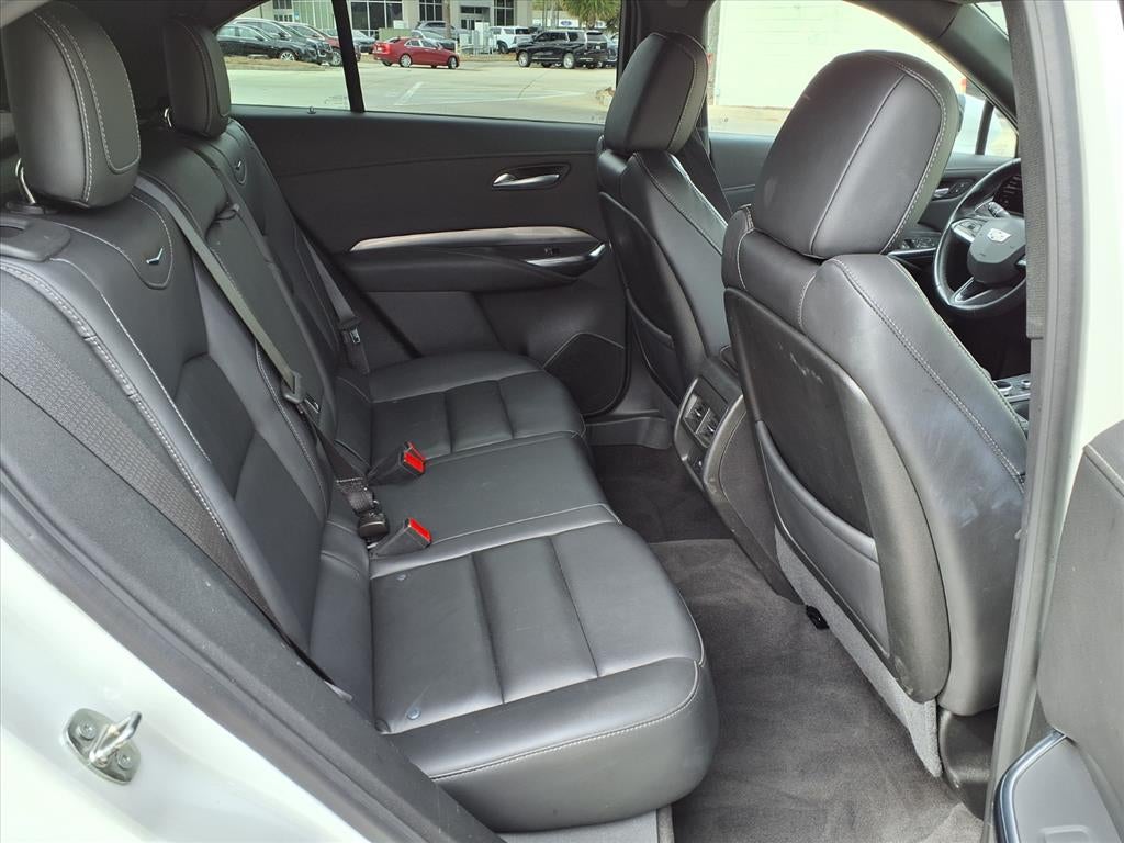 2024 Cadillac XT4 Premium Luxury