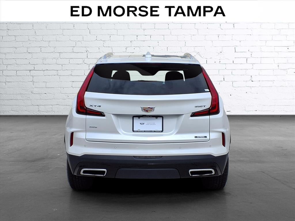 2024 Cadillac XT4 Premium Luxury